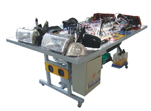 HY-QC502B型上汽大眾全車電器實(shí)訓(xùn)臺（臥式）
